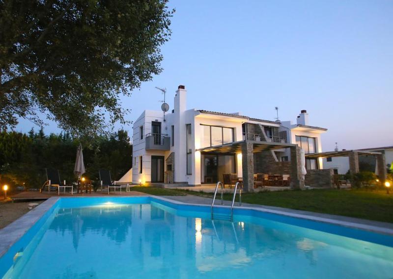Sanny Sani Luxury Villas Hanioti Bagian luar foto