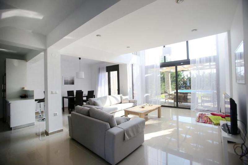 Sanny Sani Luxury Villas Hanioti Bagian luar foto